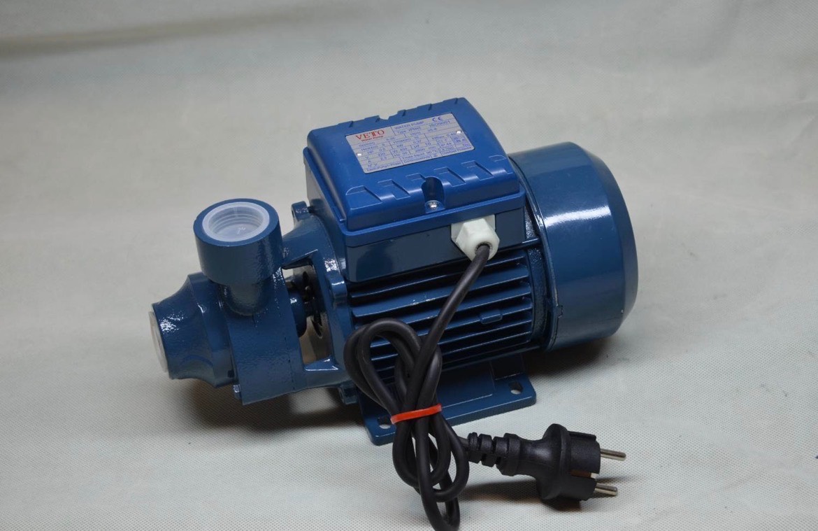 پمپ آب خانگی ظرفیت 2 اسب دو اینچ دو پروانه برنجی (VCB210)